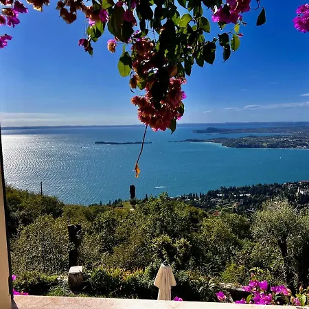 Neu- Ventinove Zauberhaft Renovierte Landhausvilla Mit Traumhaftem 180-seeblick Und Park Gardone Riviera