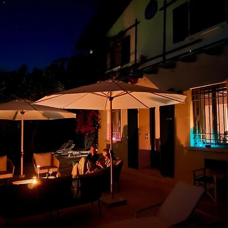 Villa Neu- Ventinove Zauberhaft Renovierte Landhausvilla Mit Traumhaftem 180-seeblick Und Park Gardone Riviera